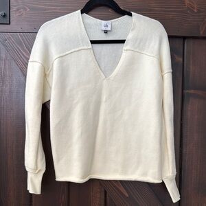 CAbi Women's Cream V-Neck Sweater - Easy Pullover